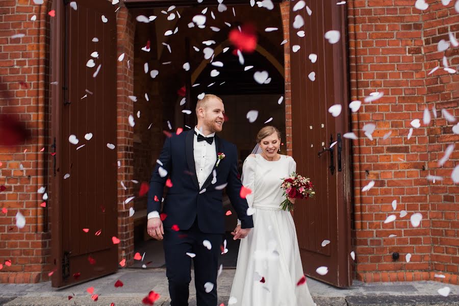 Wedding photographer Aleksandra Podlińska (kolorowekadry). Photo of 13 November 2019