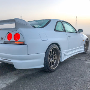 スカイライン GT-R R33