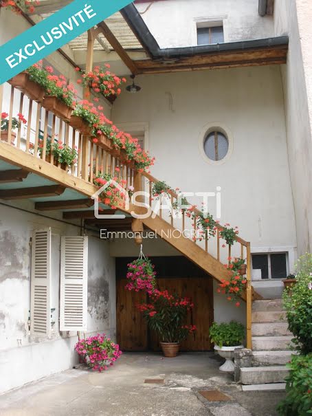 Vente appartement 3 pièces 76 m² à Seurre (21250), 92 000 €