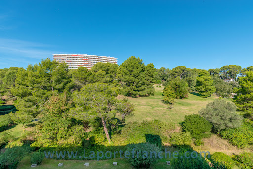 Apartment with terrace 2