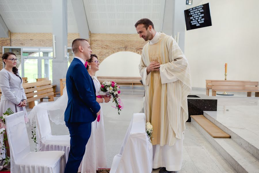 Jurufoto perkahwinan Mateusz Nowicki (mateusznowicki). Foto pada 4 Mei 2023