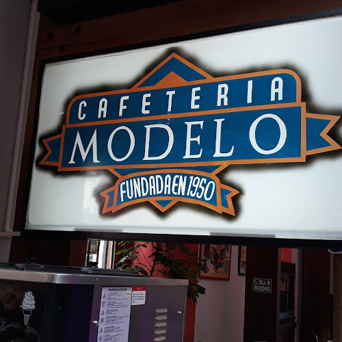 Comentarios y opiniones de Cafetería Modelo