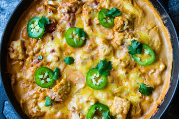 Low Carb Chicken Enchilada Cauliflower Casserole