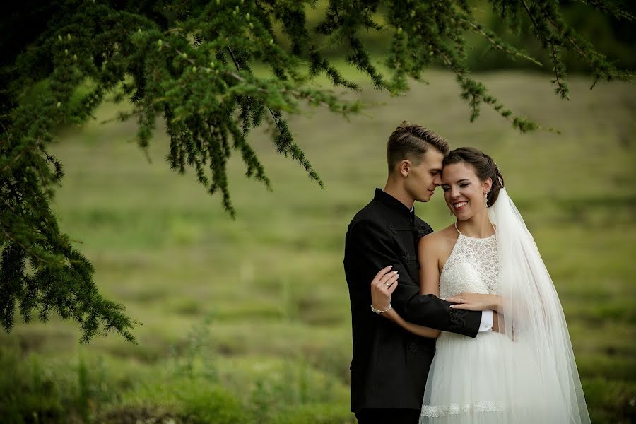 Fotógrafo de casamento Zoltán Gyöngyösi (zedfoto). Foto de 5 de agosto 2022