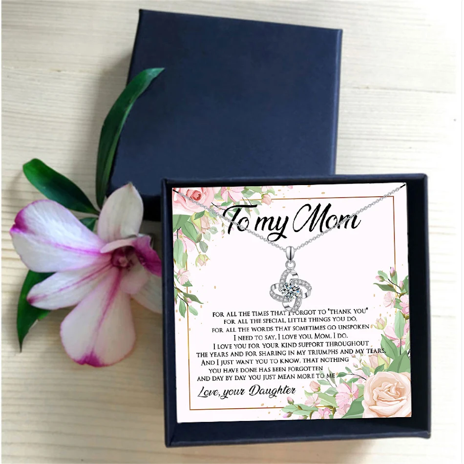 Vierbladig klaver geluksketting Moederdag cadeau Geschenkdoos voor geluk en liefde op de dag van de moeder.
