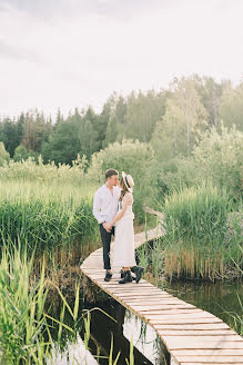 Fotógrafo de casamento Olya Kobruseva (leeloothefirst). Foto de 6 de julho 2018