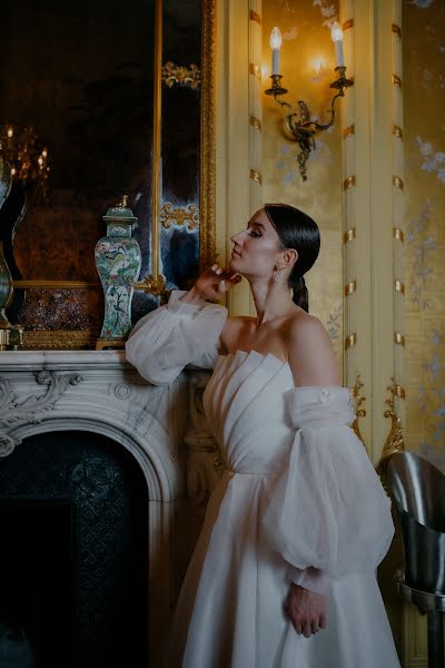 Jurufoto perkahwinan Mariya Klementeva (fotografpolubvi). Foto pada 11 Mei 2023
