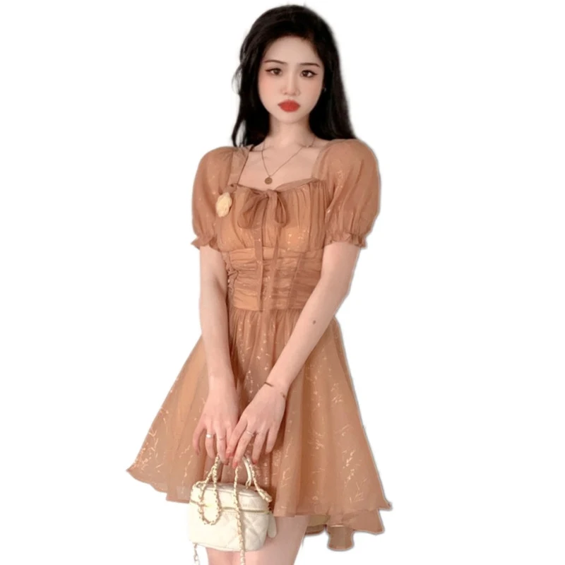 Vestido con mangas abullonadas, falda corta y cintura entallada, efecto reductor, con enagua, ideal para lucir figura.