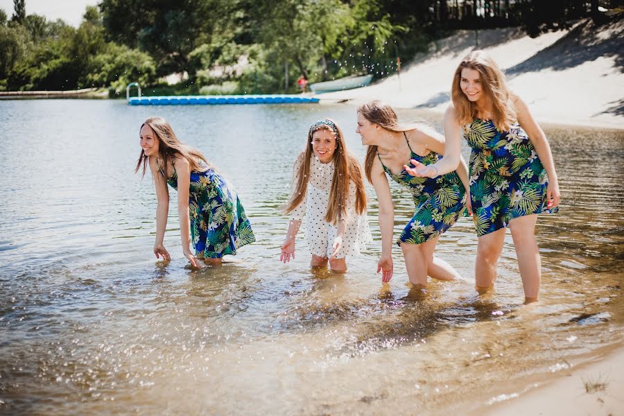 Fotógrafo de casamento Lita Akhmetova (litah). Foto de 6 de agosto 2017