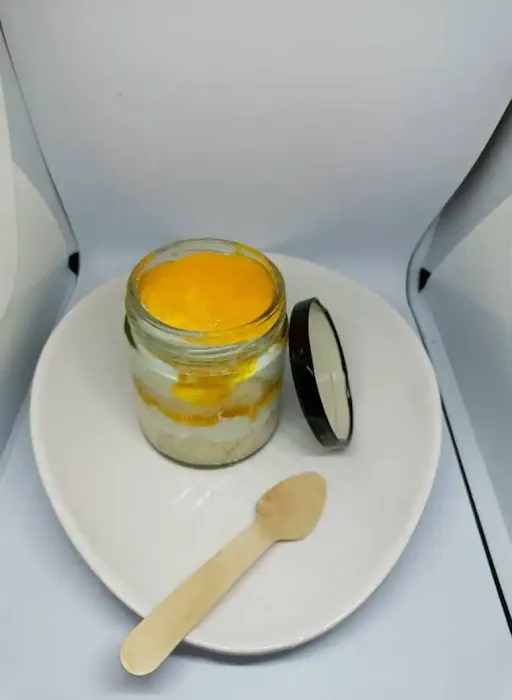 Mango Jar Cake