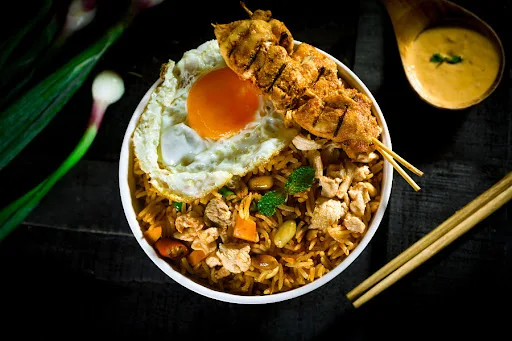 Chicken Indonesian Nasi Goreng