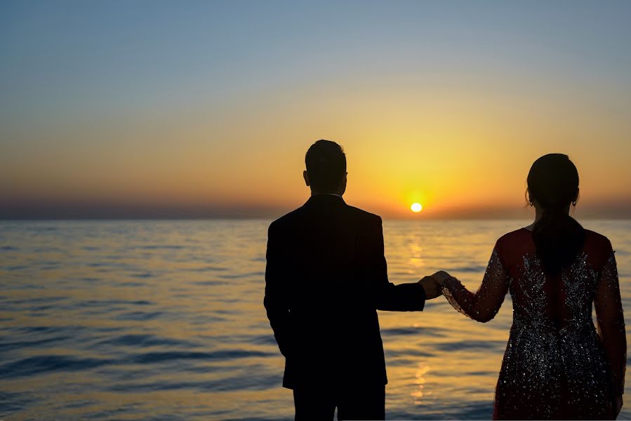 Fotógrafo de casamento Mo’Men Esmat (momenesmat). Foto de 28 de julho 2023