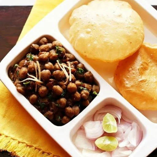 Punjabi Chole Poori