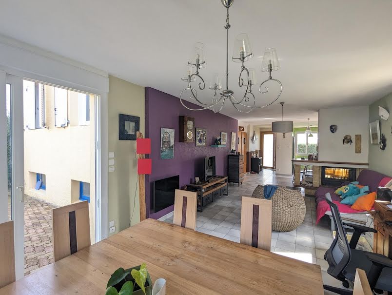 Vente maison 6 pièces 100 m² à Dompierre-sur-Yon (85170), 200 000 €