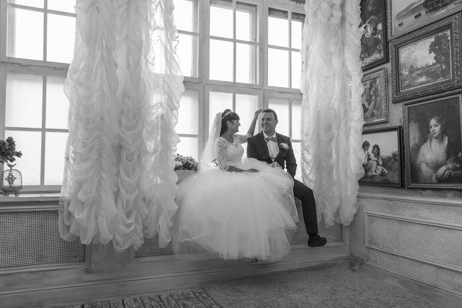 婚礼摄影师Sergey Ilin（mono）。2015 7月5日的照片