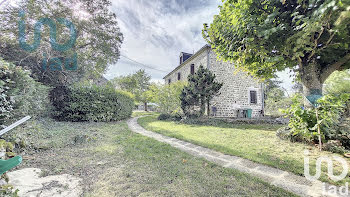 maison à Saint-Maigner (63)