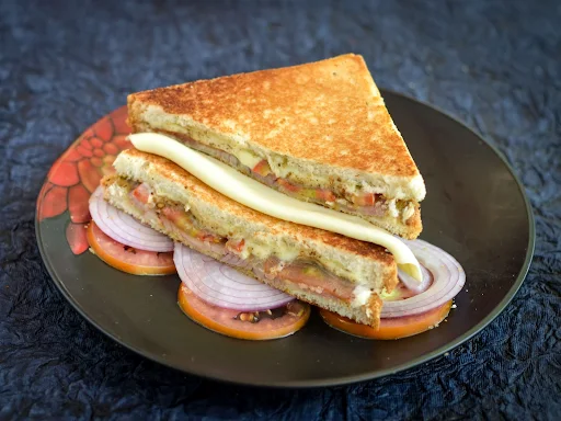 Cheese Delight Grilled Sandwich