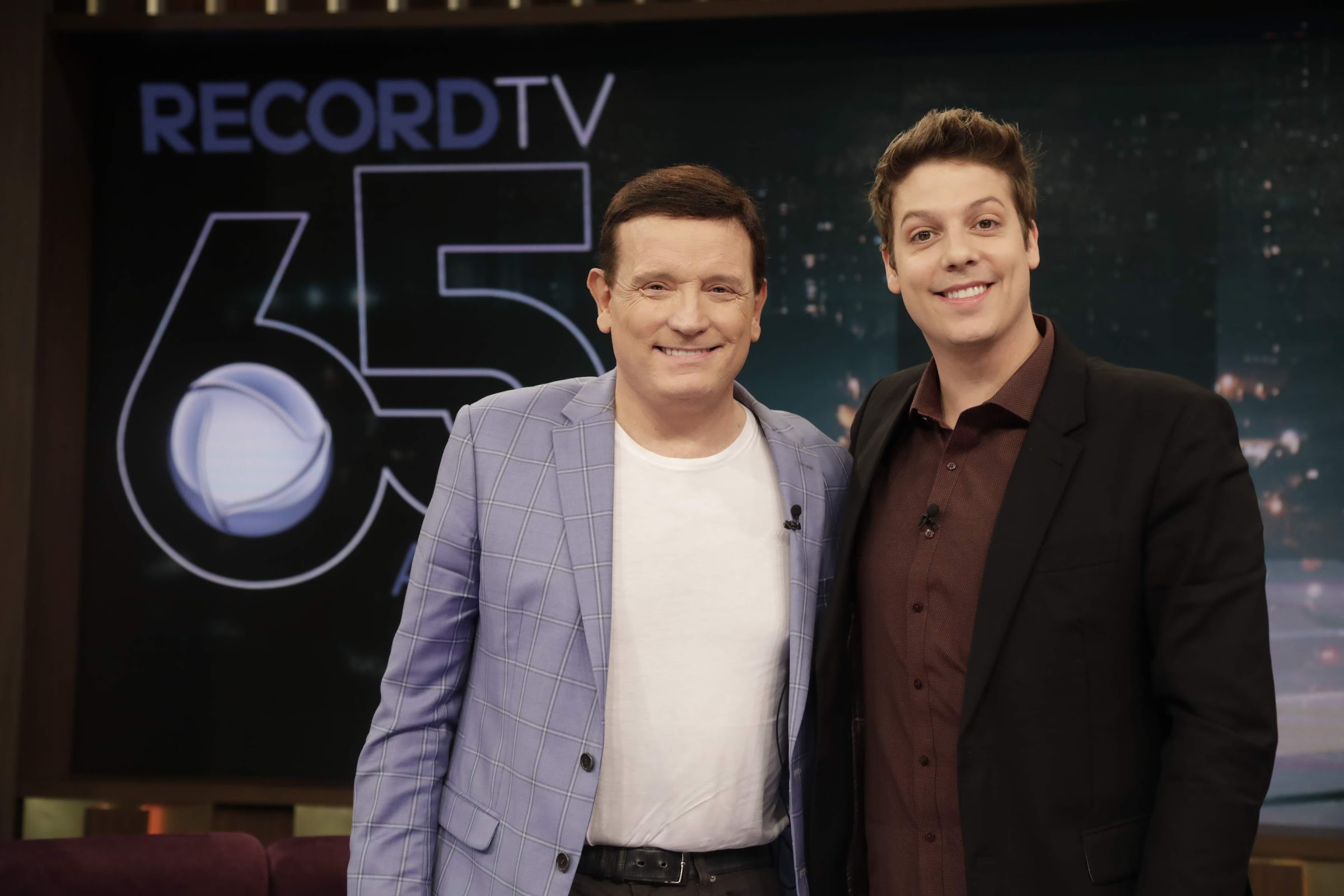 Roberto Cabrini relembra carreira na Record TV