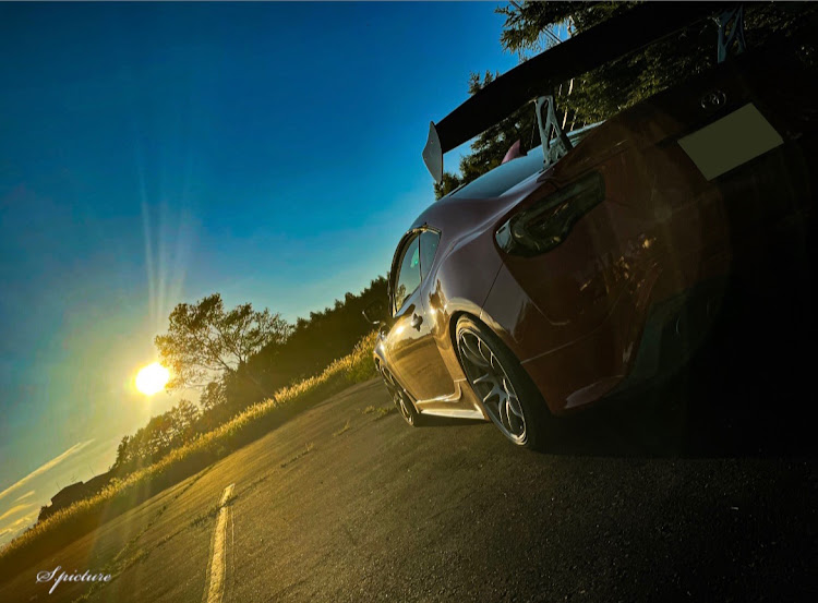 86の86BRZオーナーさんと繋がりたい・86BRZ・ビーナスライン・お盆休み終了・夕焼けコラボに関するカスタム事例の投稿画像1枚目