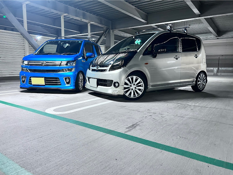 ムーヴのl175s・ルーフキャリア・デュアルマフラー二本出し・us仕様にしたいに関するカスタム事例の投稿画像1枚目