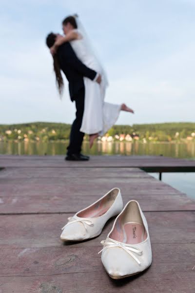 Fotografo di matrimoni Panna Bicskó-Pálvölgyi (palvolgyipanna). Foto del 3 marzo 2019