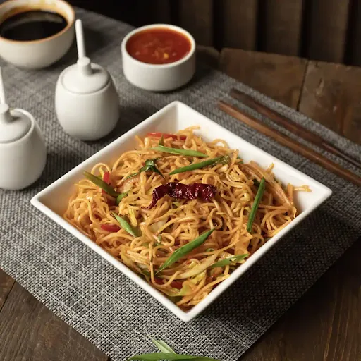 Veg Chilli Garlic Noodles