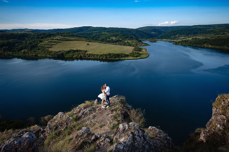 Fotografo di matrimoni Tsvetelina Deliyska (deliyska). Foto del 7 febbraio 2021