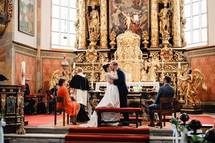 Fotógrafo de casamento Rene Knabl (reneundsteffi). Foto de 5 de junho 2019