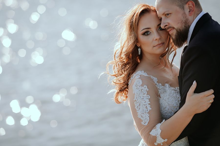 Fotografo di matrimoni Paweł Garbulski (pawelgarbulski). Foto del 17 marzo 2020