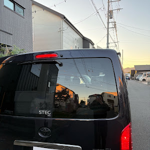 ハイエースバン TRH200V