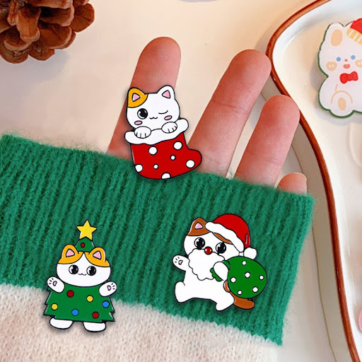Title 5, Christmas Brooch Original Cartoon Cat Festive F...