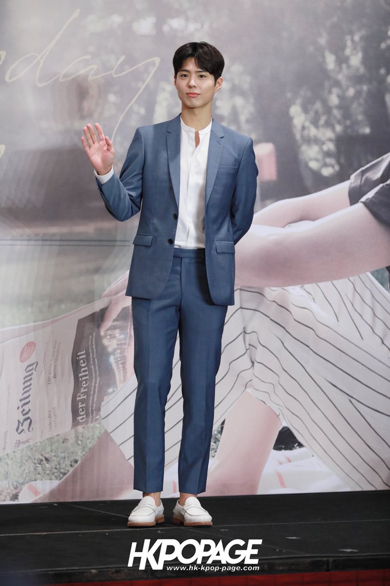 Just 30 Photos Of Park Bo Gum Looking Fine AF In A Suit - Koreaboo