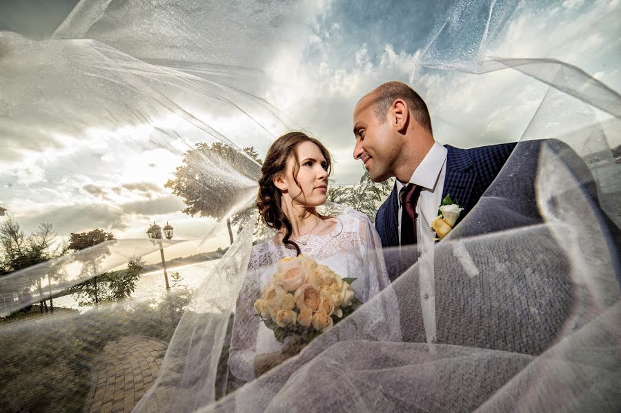 Fotografer pernikahan Denis Pazyna (poctob). Foto tanggal 24 September 2016