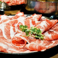 燙燙極緻涮涮鍋 FEITENG Shabu Shabu(永和店)