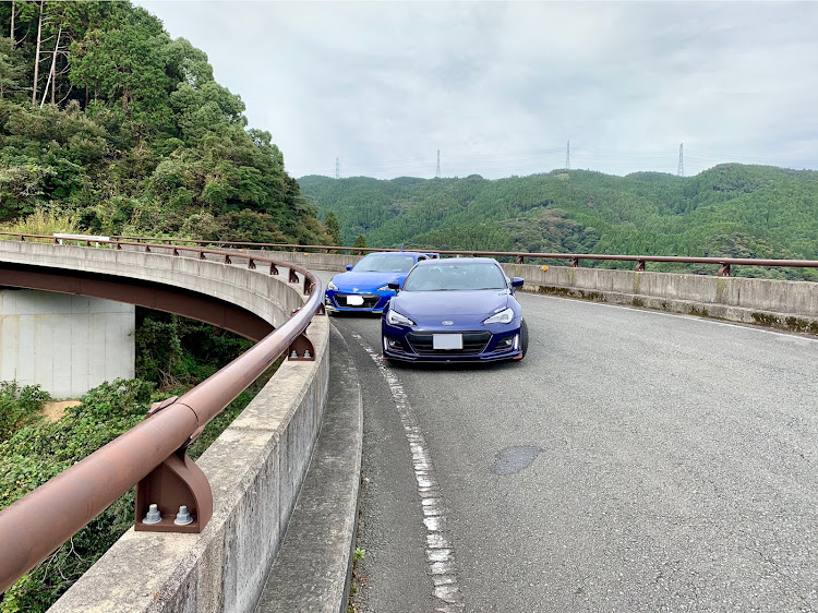BRZのスバル・頭文字D・六連星・ループ橋・からほけ谷大橋に関するカスタム事例の投稿画像4枚目