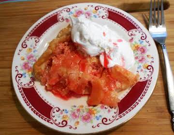 NANCYS-CREAMED APPLE PIE w/RED CINNAMON SYRUP