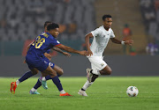Bafana Bafana's Themba Zwane tugged at by Cape Verde's Kevin Lenini in their Africa Cup of Nations quarterfinal at Stade Charles Konan Banny in Yamoussoukro, Ivory Coast on Saturday night.