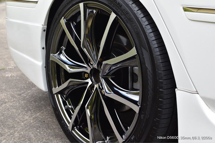 フーガの8月もよろしくお願いします・暑い、、暑いぞおおお！！・ホイール交換・37SKYLINE With FUGA全国オフ・生きてます≡ \(　˙-˙ )/に関するカスタム事例の投稿画像5枚目