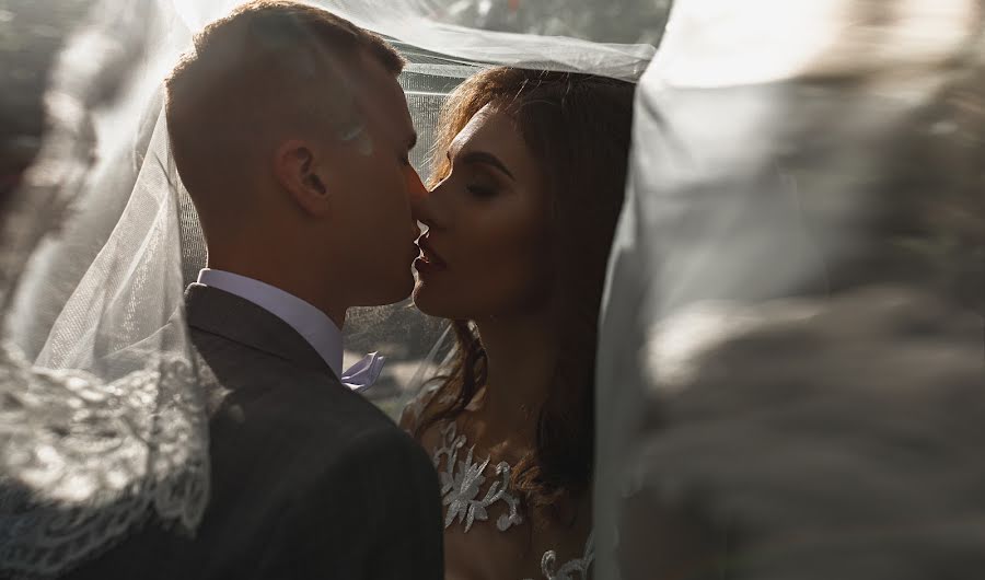 Fotógrafo de casamento Maksim Kopnin (maks-kop). Foto de 13 de outubro 2018