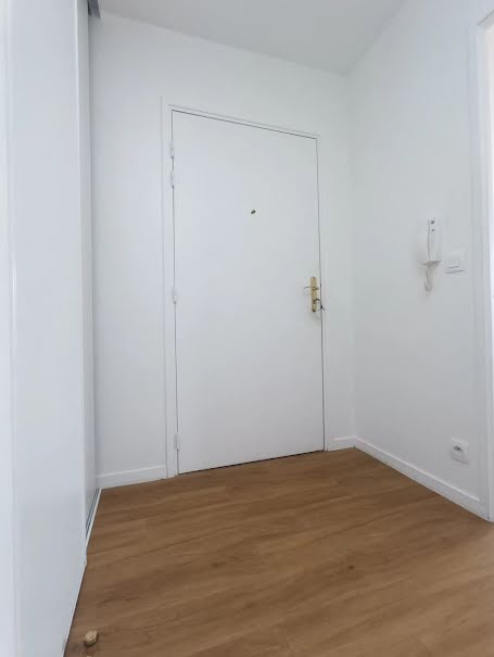 Vente appartement 4 pièces 72.3 m² à Noisiel (77186), 268 288 €