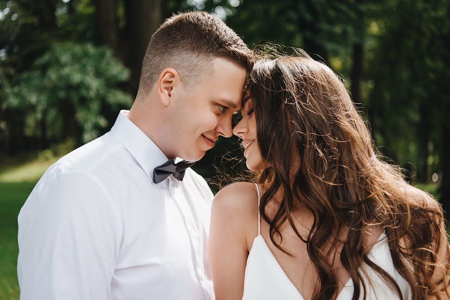 Wedding photographer Yuliya Esina (esinaphoto). Photo of 29 August 2019