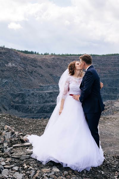 Fotógrafo de casamento Svetlana Leonovich (svetlanaleon). Foto de 3 de setembro 2017