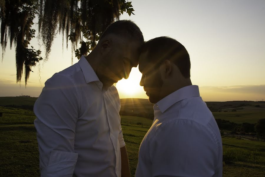 Fotógrafo de casamento Fabricio Fracaro (fabriciofracaro). Foto de 8 de dezembro 2023