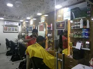 Manisha Mens Parlour photo 1