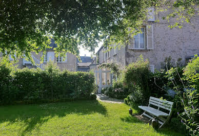 Maison avec terrasse 1