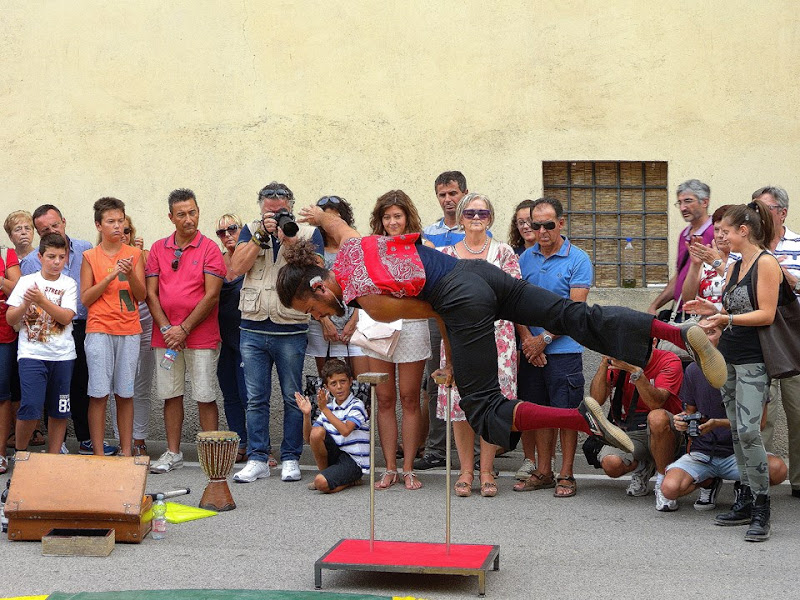 Acrobazie in strada di Wilmanna