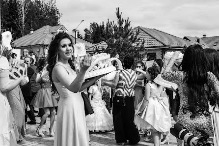 Fotógrafo de casamento Sergey Sergeev (slsergeev). Foto de 8 de junho 2022