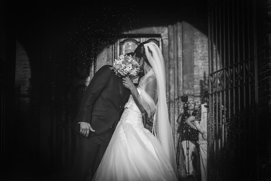 Fotógrafo de bodas Michele Crocianelli (leffetto). Foto del 6 de mayo 2019