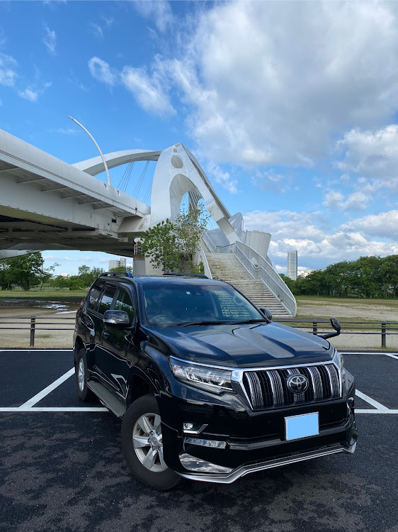 ランドクルーザープラドのプロケア10・やっとスタッドレス交換💦・キーホルダー貰った・洗車・バッテリーが劣化？に関するカスタム事例の投稿画像8枚目