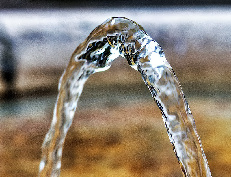 Semplicemente acqua di manolina